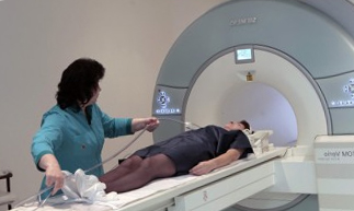 Магнитно-резонансная томография в районе живота